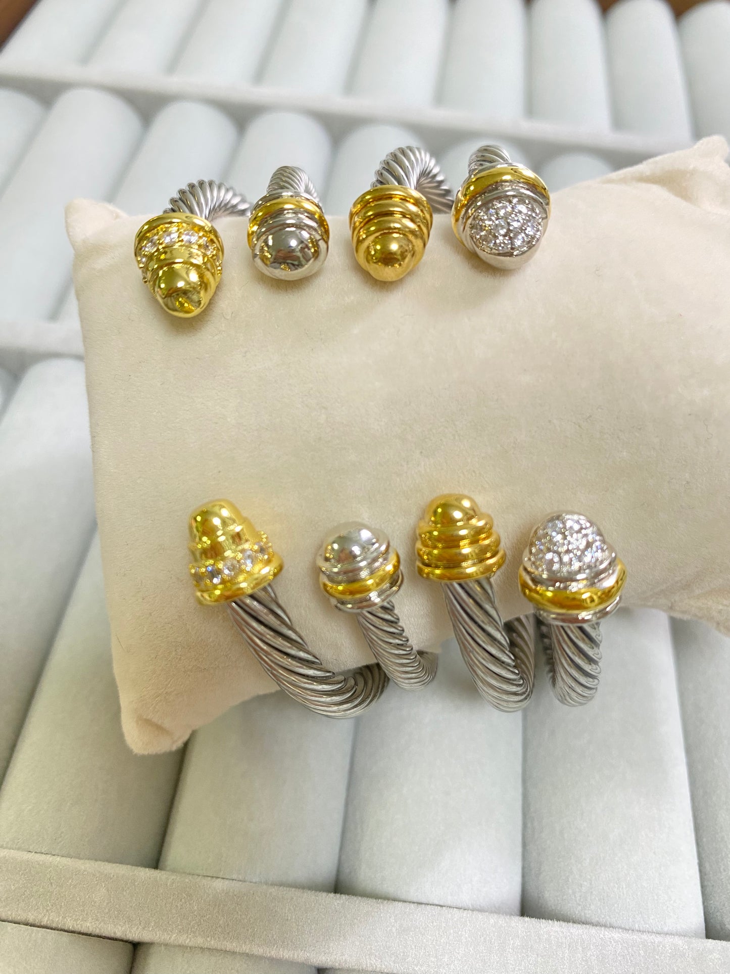 DY bracelet stack 4pcs mix color