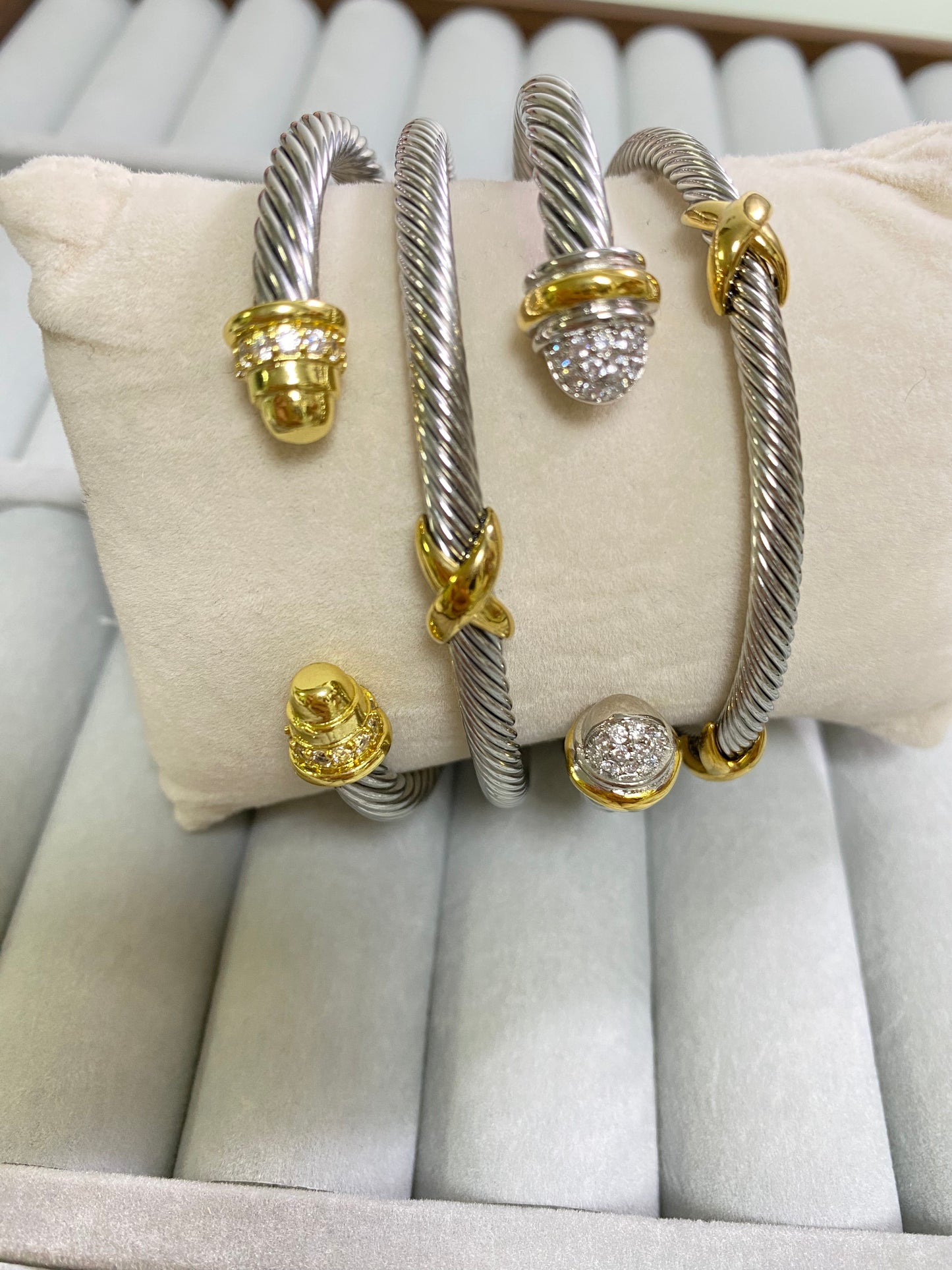 DY bracelet stack two tone 4pcs